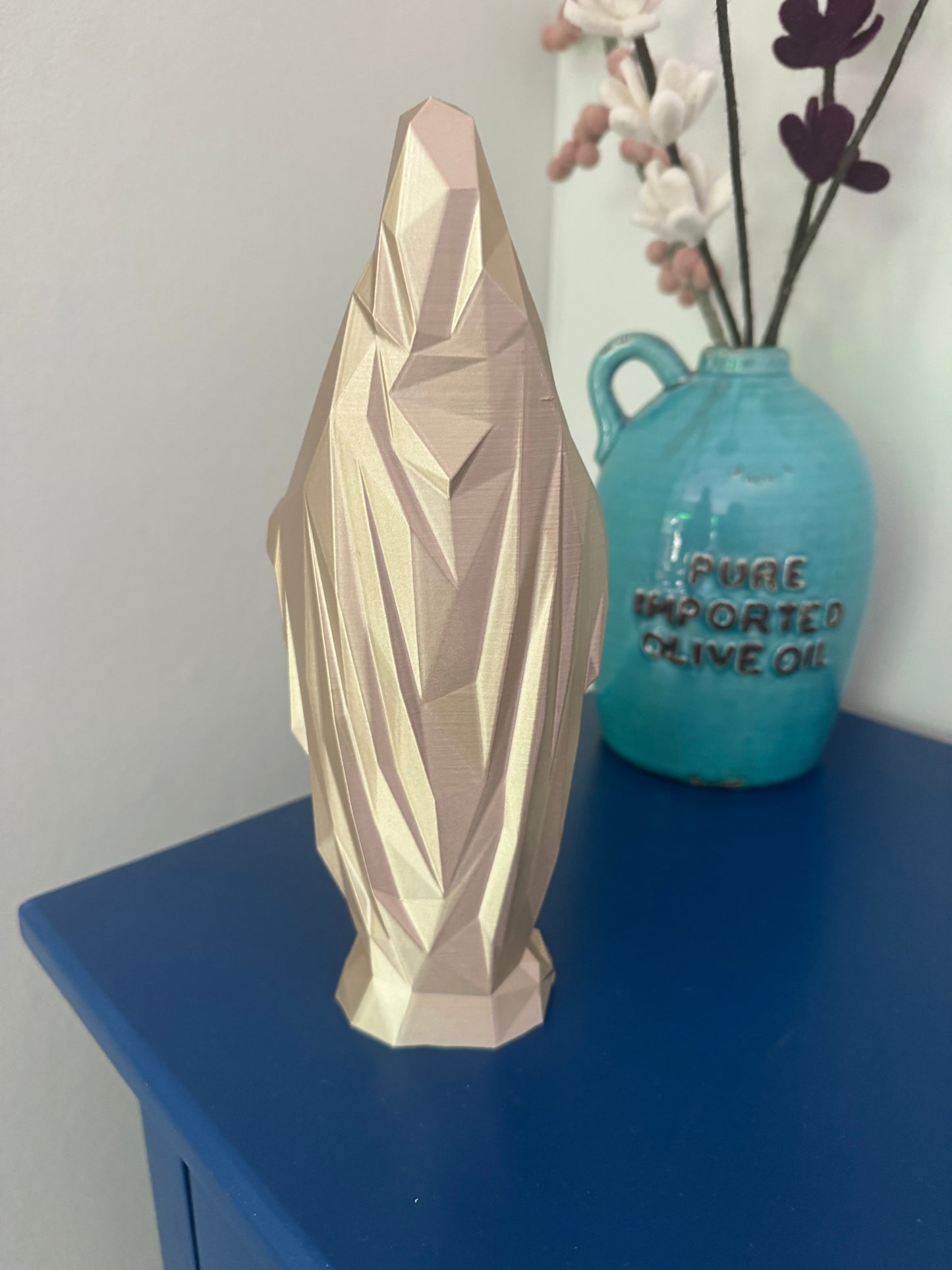 Maria low poly