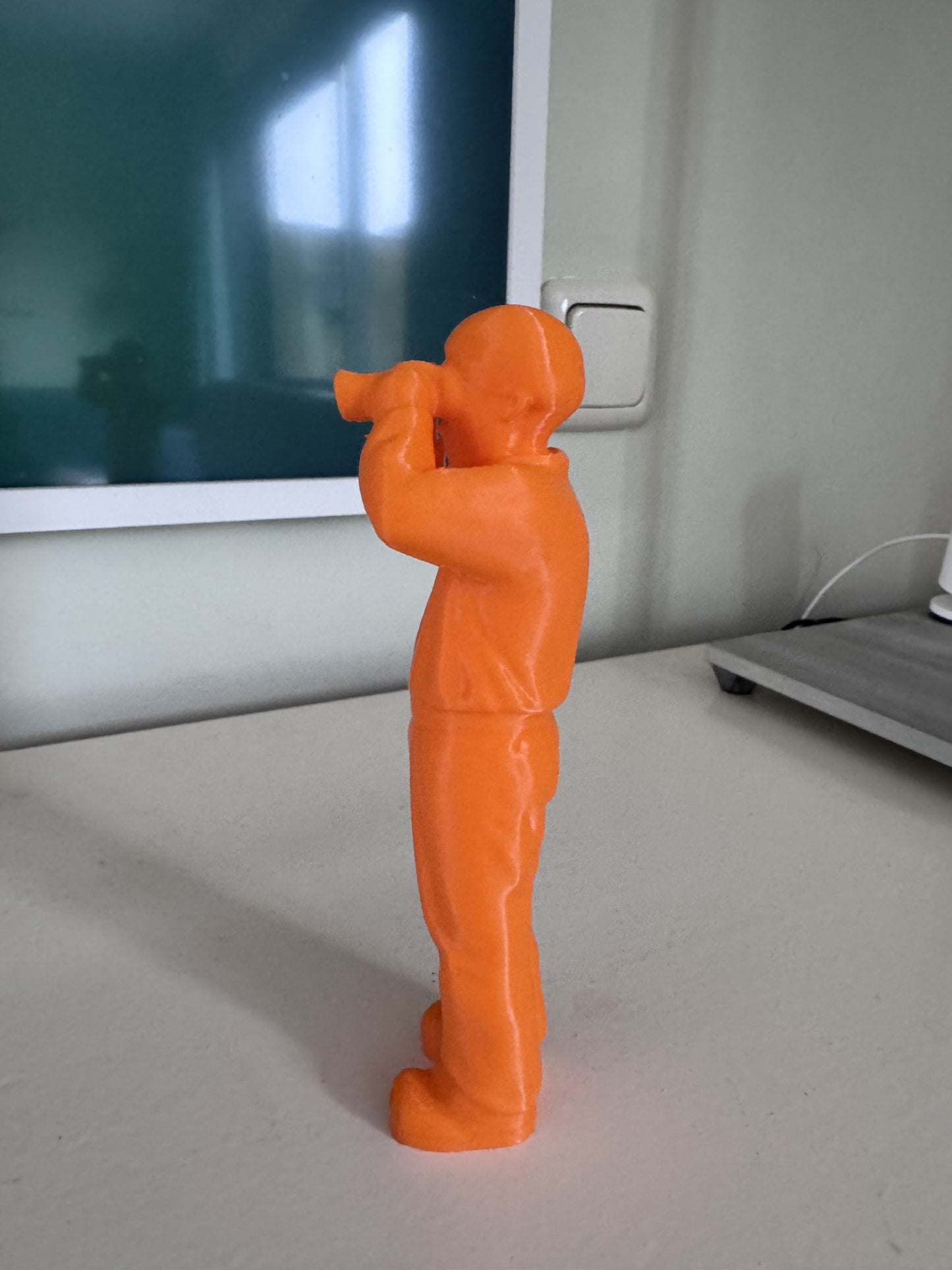 De Verkenner – Figuur met Verrekijker