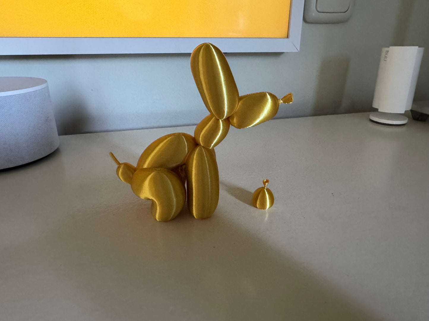 Balloondog pooping Gold