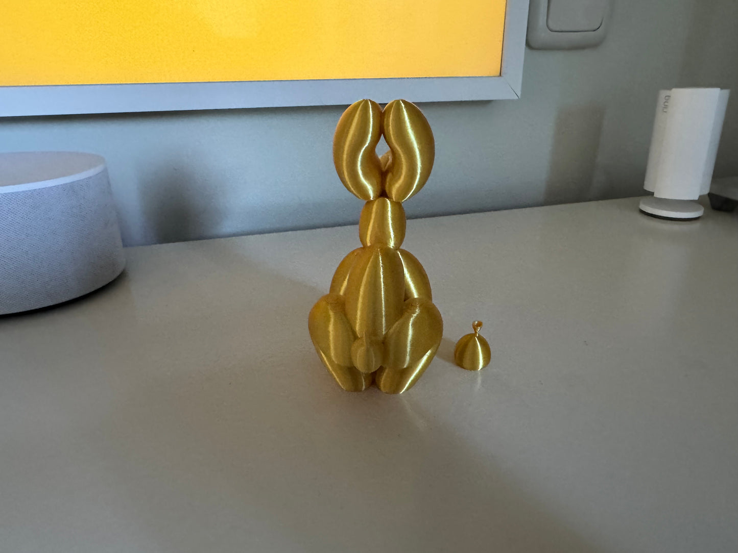 Balloondog pooping Gold