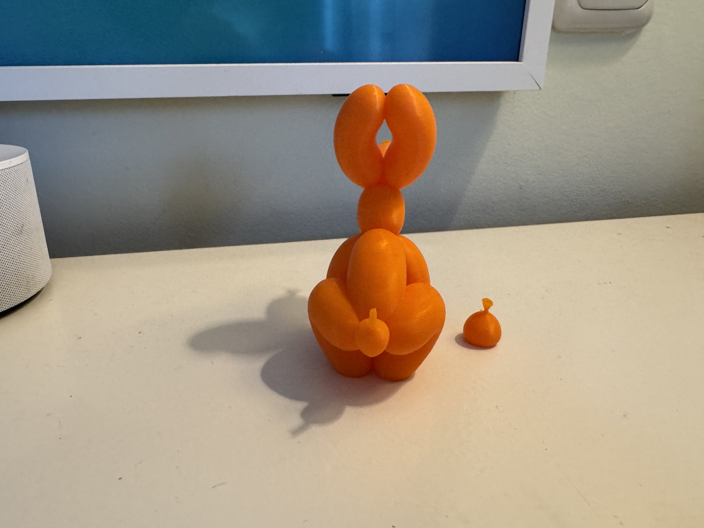 Poepende Ballonhond – Oranje